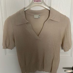 Wilfred Free v neck shirt